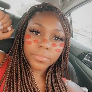 Meet your Posher, Bretha